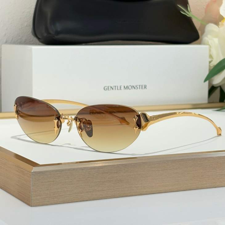 Picture of Gentle Monster Sunglasses _SKUfw68371982fw